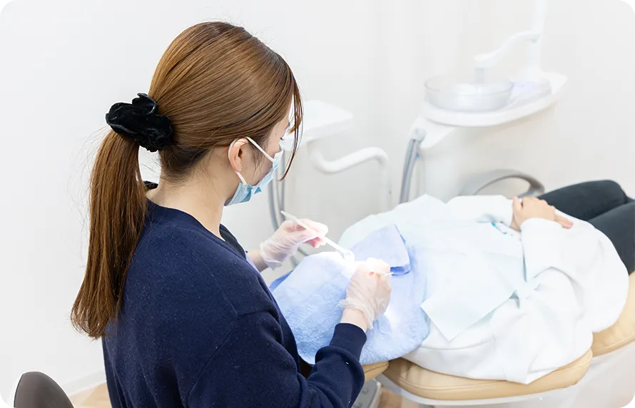 できるだけ痛くない・削らない・抜かない 負担の少ない治療を目指す